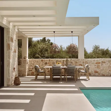 Armela Villa, With Pool & Captivating Views, By Thinkvilla * Kalipádhon
